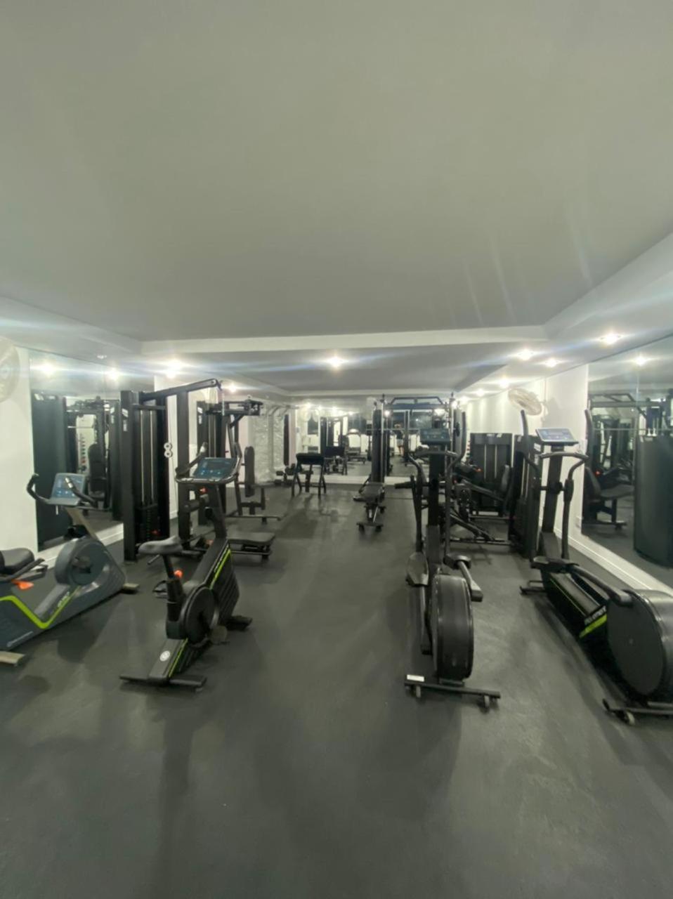 Apartamento Flat Praia Pitangueiras No Гуаружа Екстериор снимка